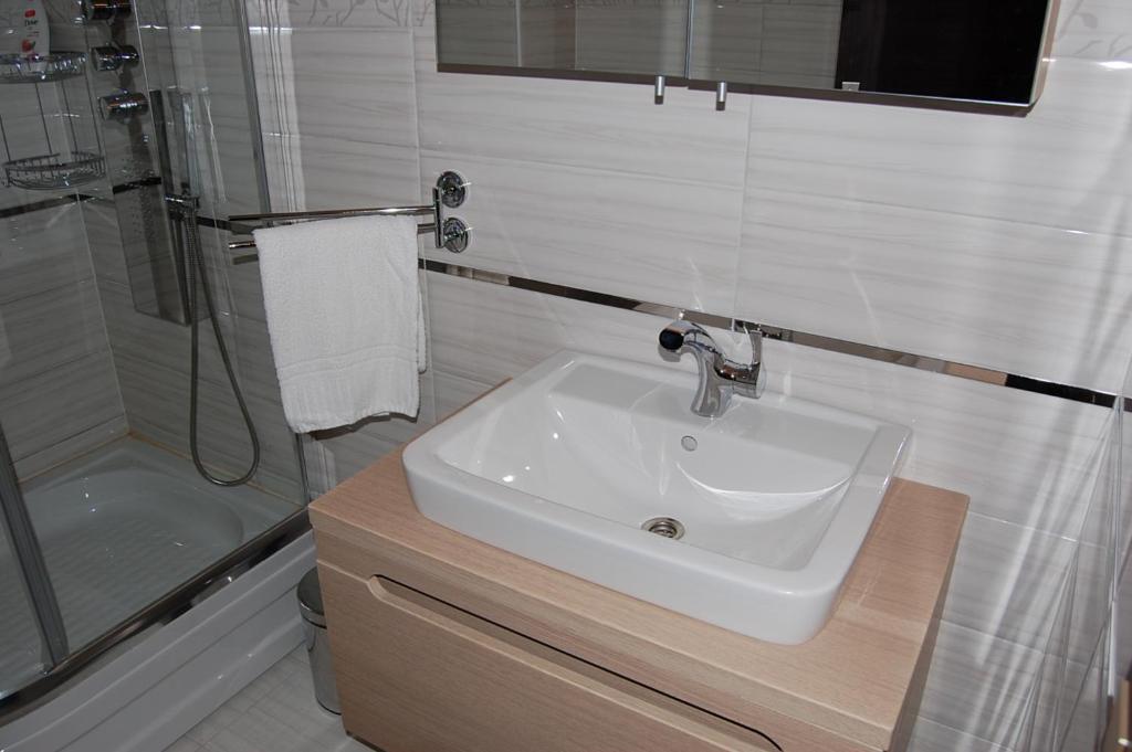 Hotell Angora Sollentuna Ngoại thất bức ảnh