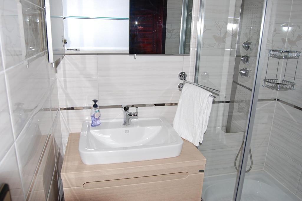 Hotell Angora Sollentuna Ngoại thất bức ảnh