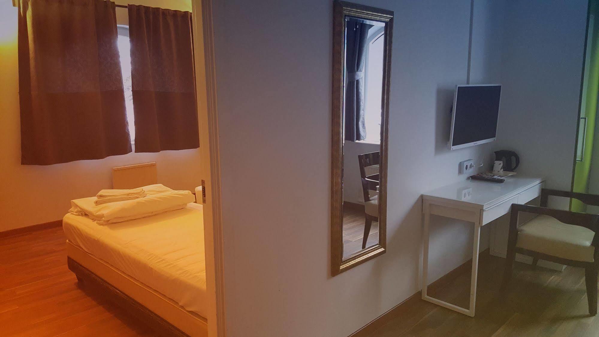Hotell Angora Sollentuna Ngoại thất bức ảnh